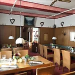 Hotel-restaurant Wilhelmsbad Hotel 3*